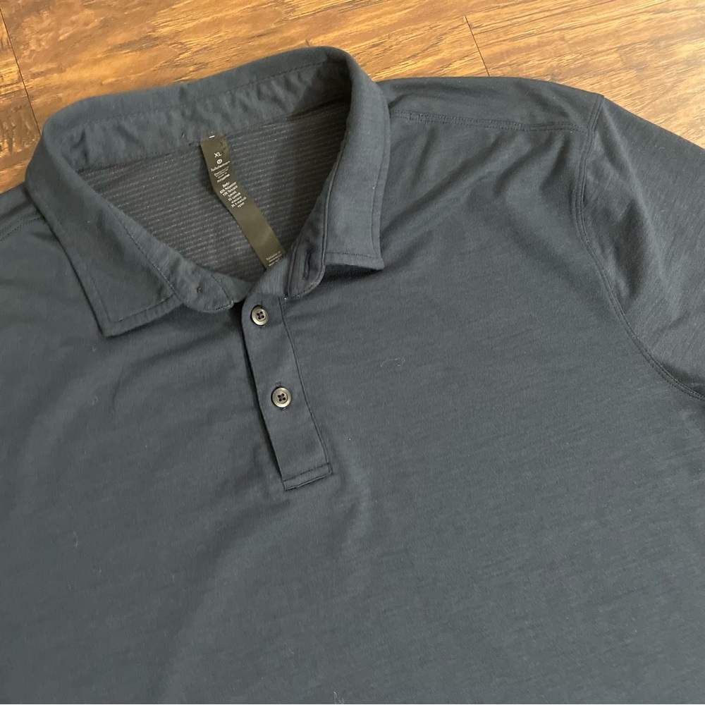 Lululemon Athletica Evolution Polo Shirt XL